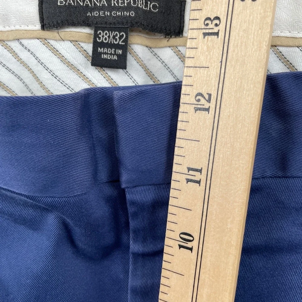 Banana Republic aiden chinos